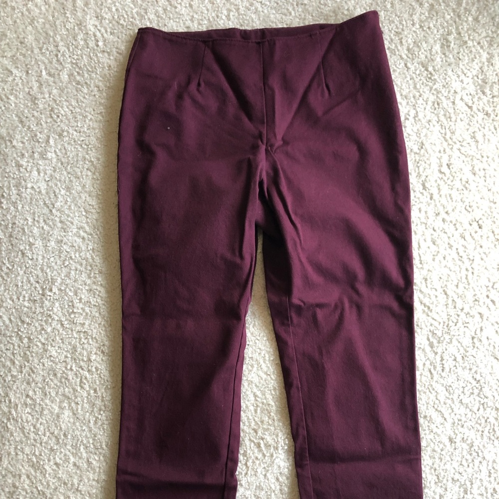 Maroon stretchy ankle pants